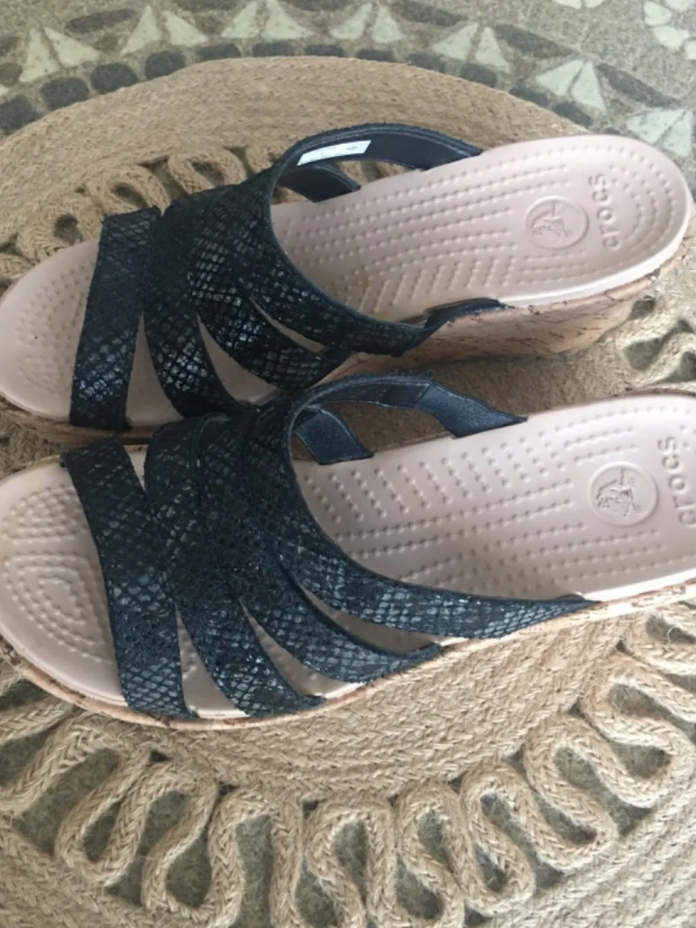 CROCS Black Snakeskin Print Cork Wedge Sandals SIZE 7